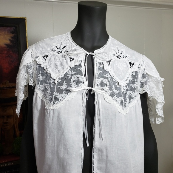 🦢Beautiful Vintage Top - Picture 2 of 8